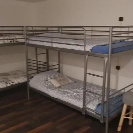 Hostel Bila Labot *